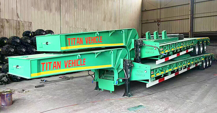 40ft 3 Axle Low Bed Trailer Truck for Sale in Santo Domingo Dominican