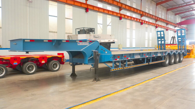 4 Axle Semi Low Bed Trailer for Sale in Dominican