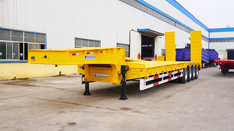 4 Axle 100 Ton Low Bed Truck for Sale in Dominican