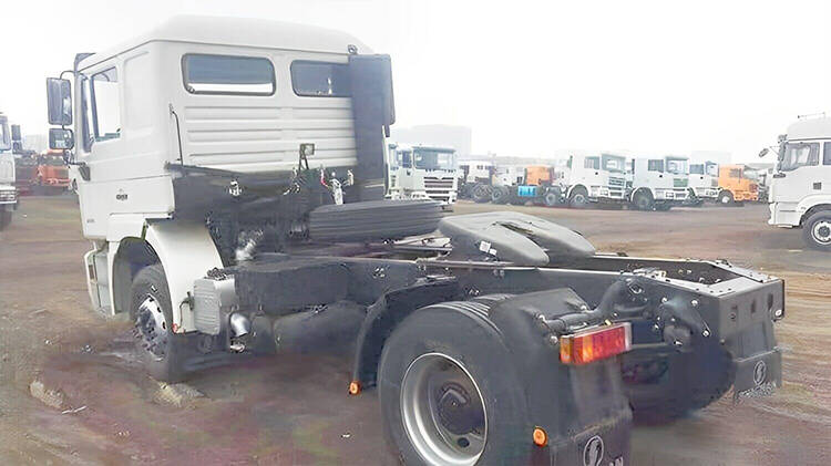 Shacman F2000 6x4 Head Truck for Sale in Dominican