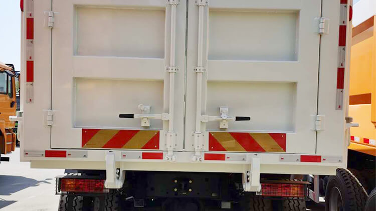 Shacman F2000 Dump Truck for Sale Price in Dominican