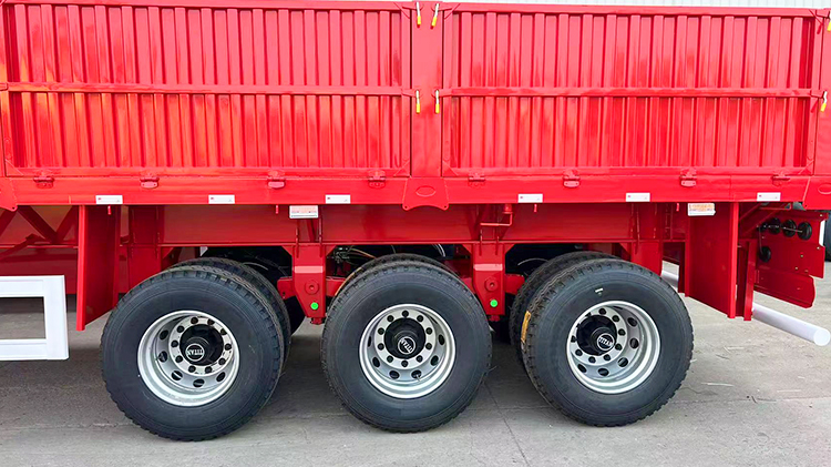 3 Axle Sideboard Trailer for Sale in Dominican