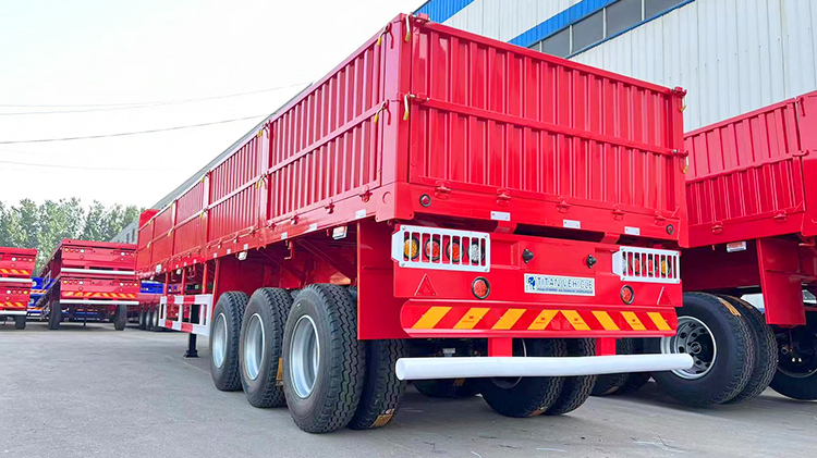 3 Axle Sideboard Trailer for Sale in Dominican