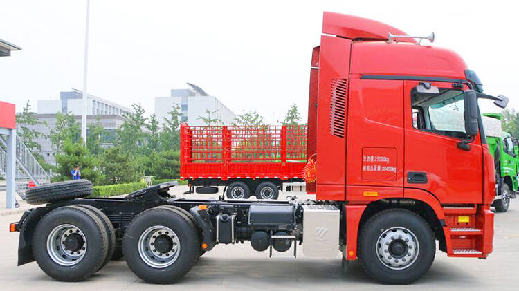 Foton Gtl 10 Wheel Tractor Truck for Sale Price in Dominican