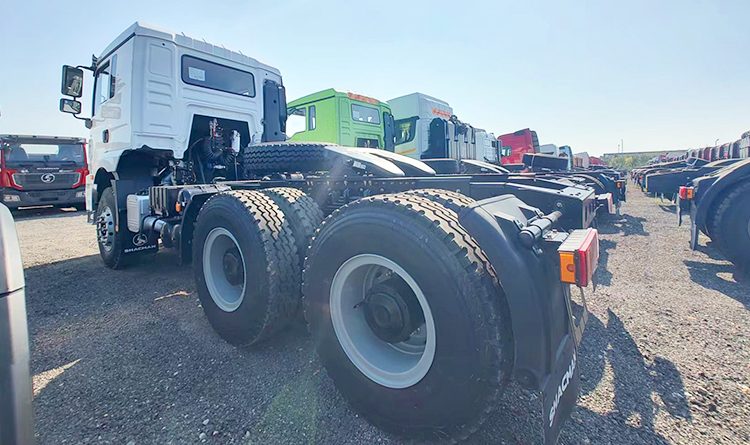 Shacman H3000 Price | Shacman Tractor Truck for Sale in Dominican Republic